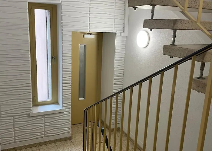 2 In District 4 Apartamento